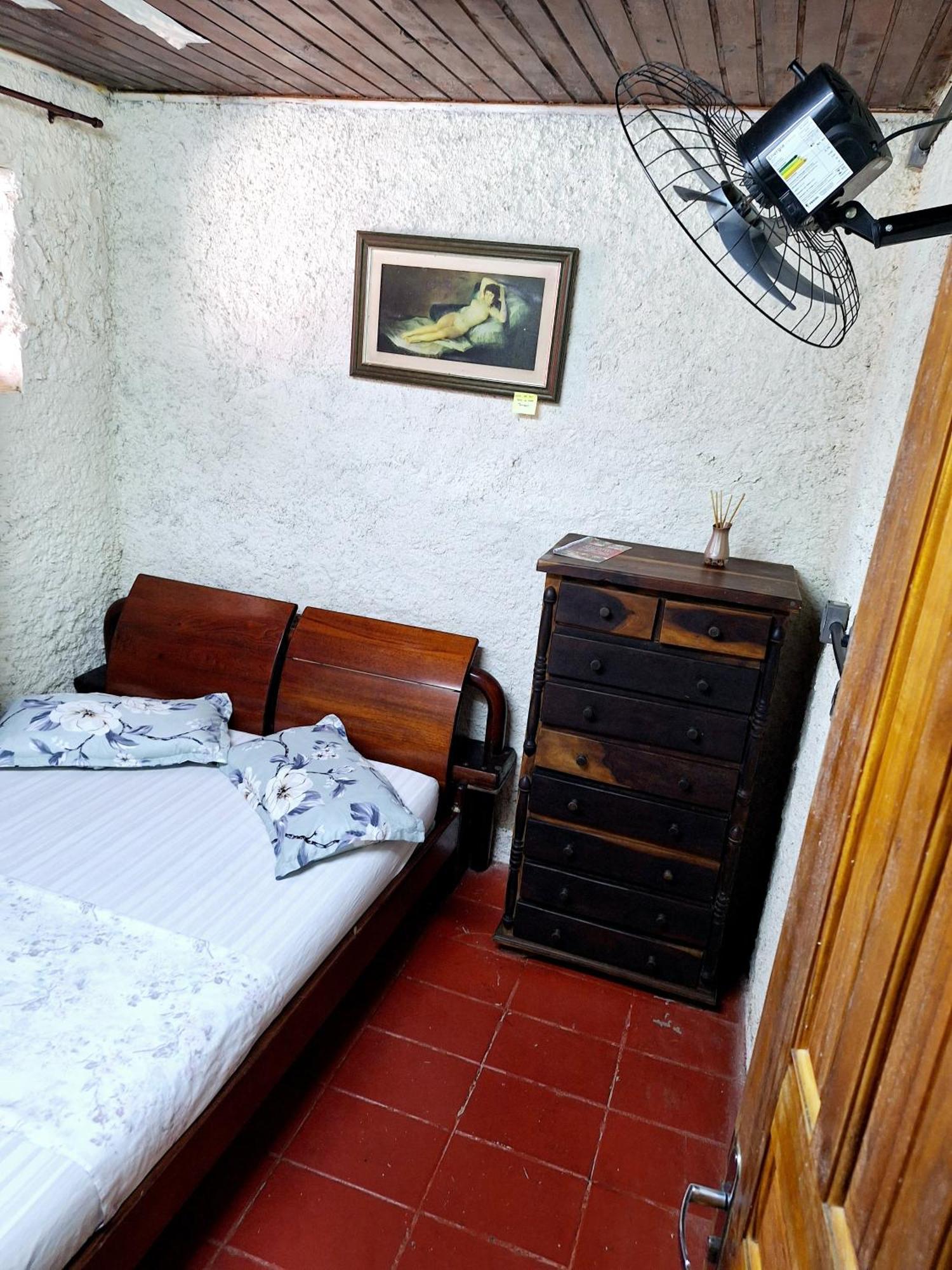 Hostel Canto Da Praia Sao Sebastiao - Proximo Ao Enrocamento Caraguatatuba Eksteriør bilde